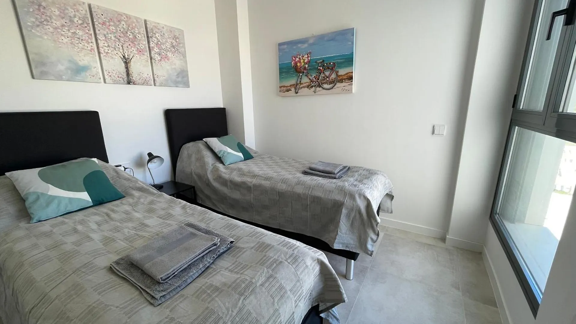 Intermobiliaria Rentals - South Bay III Ph Estepona Apartment