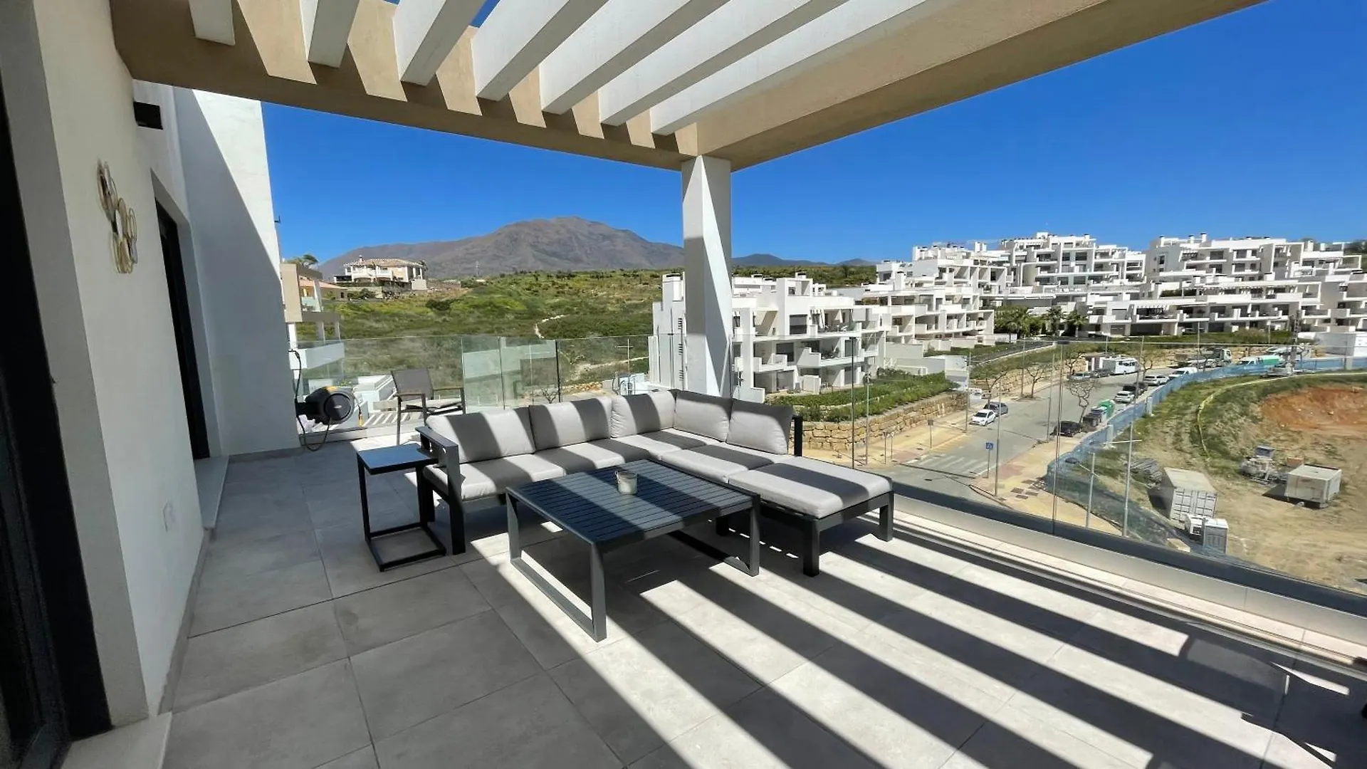 Intermobiliaria Rentals - South Bay III Ph Estepona